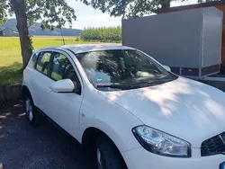 Weiß Gebraucht 2012 Nissan Qashqai Acenta SUV | 5.600 € (Fairer Preis)
