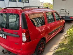 Rot Gebraucht 2009 Dacia Logan Limousine | 1.500 € (Fairer Preis)