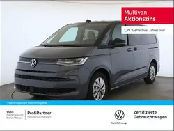 Grau Gebraucht 2023 VW Multivan Edition Van / Kleinbus | 47.510 € (Superpreis)
