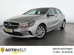 Silber Gebraucht 2016 Mercedes A180 Style Limousine | 14.560 € (Fairer Preis)