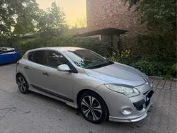 Silber Gebraucht 2011 Renault Mégane III Limousine | 2.200 € (Superpreis)