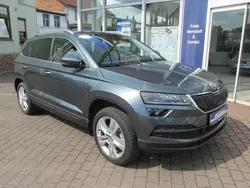Quarzgrau metallic Gebraucht 2019 Skoda Karoq Style SUV | 22.975 € (Fairer Preis)