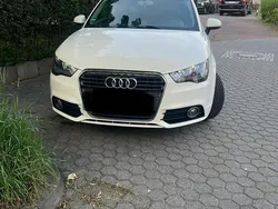 Weiß Gebraucht 2010 Audi A1 Kleinwagen | 7.400 € (Fairer Preis)