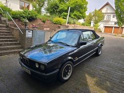 Schwarz Gebraucht 1989 BMW 320 Cabriolet Performance Cabrio | 16.900 €