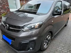 Grau Gebraucht 2022 Opel Zafira Life Elegance Van | 30.000 € (Fairer Preis)