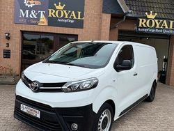 Weiß Gebraucht 2021 Toyota Proace Comfort Van | 13.999 € (Superpreis)