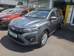 Grau Gebraucht 2024 Dacia Jogger Expression Van / Kleinbus | 25.790 € (Fairer Preis)