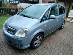 Silber Gebraucht 2008 Opel Meriva Van / Kleinbus | 1.300 € (Etwas zu teuer)