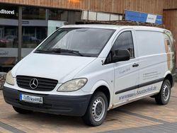 Weiß Gebraucht 2006 Mercedes Vito Van / Kleinbus | 2.880 €