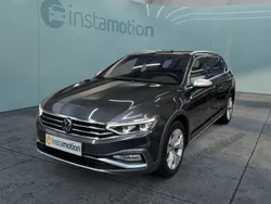 Grau Gebraucht 2022 VW Passat Alltrack Kombi | 38.440 € (Teuer)