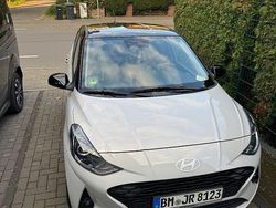 Grau Gebraucht 2024 Hyundai i10 Prime Kleinwagen | 17.999 € (Etwas zu teuer)