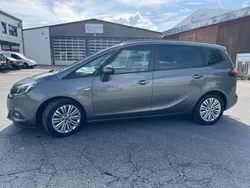 Grau Gebraucht 2017 Opel Zafira Tourer Innovation Van / Kleinbus | 10.690 € (Superpreis)