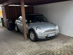 Grau Gebraucht 2004 Mini One D Kleinwagen | 5.800 € (Fairer Preis)