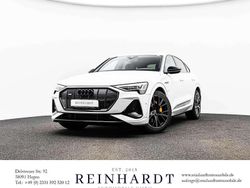 Gletscherweiß metallic Gebraucht 2022 Audi e-tron Sportback Black Edition SUV | 38.490 € (Guter Preis)