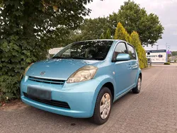 Blau Gebraucht 2007 Daihatsu Sirion Kleinwagen | 749 €