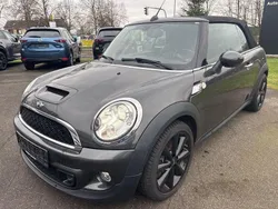 Grau Gebraucht 2015 Mini Cooper Cabriolet Cabrio | 14.250 €