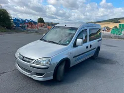 Silber Gebraucht 2003 Opel Combo Van / Kleinbus | 990 € (Superpreis)
