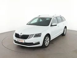 Weiß Gebraucht 2019 Skoda Octavia Style Kombi | 18.390 € (Fairer Preis)