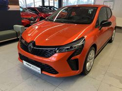 Orange Gebraucht 2024 Renault Clio V Evolution Limousine | 17.998 € (Fairer Preis)