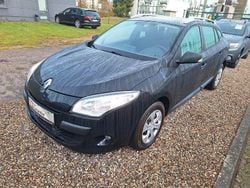 Schwarz Gebraucht 2012 Renault Mégane III Limousine | 3.990 € (Fairer Preis)