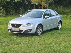 Grau Gebraucht 2010 Seat Exeo Limousine | 4.490 €