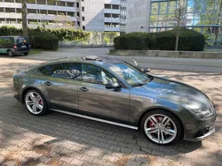 Grau Gebraucht 2015 Audi A7 Competition Kleinwagen | 27.000 € (Guter Preis)