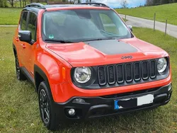 Orange Gebraucht 2015 Jeep Renegade Trailhawk SUV | 9.700 €