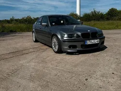 Silber Gebraucht 2003 BMW 320 M Sport Limousine | 3.000 € (Fairer Preis)