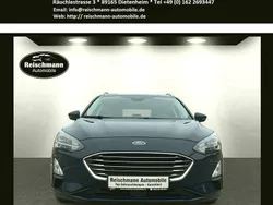Blau Gebraucht 2021 Ford Focus Titanium Kombi | 16.980 € (Fairer Preis)