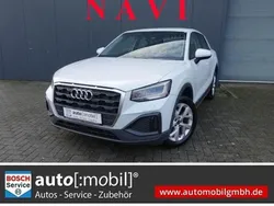 Weiss Gebraucht 2022 Audi Q2 Comfort SUV | 21.480 € (Etwas zu teuer)