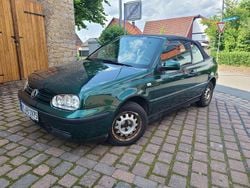 Grün Gebraucht 2002 VW Golf Cabriolet Highline Cabrio | 1.850 € (Guter Preis)
