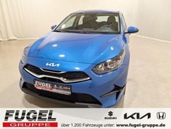 Blue flame met. Neu 2025 Kia Ceed Sportswagon Play Kombi | 23.369 € (Fairer Preis)