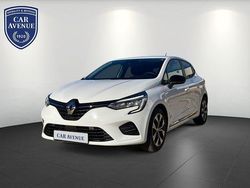 Weiß Gebraucht 2023 Renault Clio V Evolution Limousine | 18.990 € (Fairer Preis)