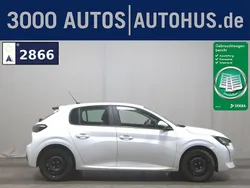 Weiss Gebraucht 2021 Peugeot 208 Active Kleinwagen | 9.980 € (Superpreis)