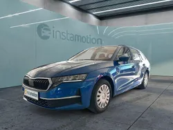 Blau Gebraucht 2024 Skoda Octavia Kombi | 34.699 € (Fairer Preis)