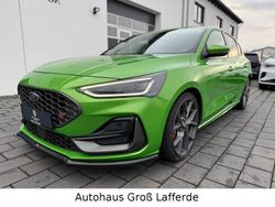 Grün Gebraucht 2022 Ford Focus ST Limousine | 28.490 € (Fairer Preis)