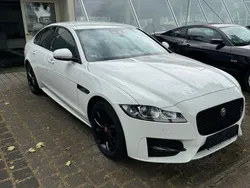 Weiß Gebraucht 2017 Jaguar XF R-Sport Limousine | 30.950 € (Teuer)