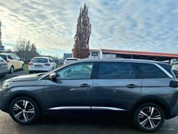 Grau Gebraucht 2018 Peugeot 5008 Allure Van / Kleinbus | 10.400 € (Guter Preis)