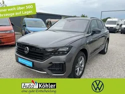 Siliziumgrau / soul schwarz kristallgrau/soul schwarz Gebraucht 2021 VW Touareg R-line SUV | 44.740 € (Superpreis)