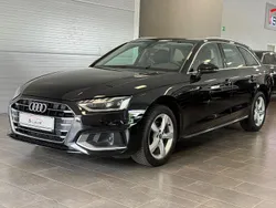 Brillantschwarz Gebraucht 2021 Audi A4 Advanced Kombi | 21.890 € (Superpreis)