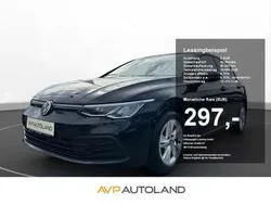 Deep black perleffekt Gebraucht 2020 VW Golf VIII Life Limousine | 19.600 € (Fairer Preis)