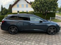 Grau Gebraucht 2020 Cupra Leon Kombi | 24.000 € (Guter Preis)