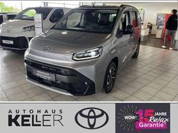Silver metallic Neu 2025 Toyota Proace Verso City Kombi | 43.990 € (Teuer)