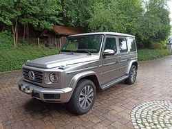 Andere außenfarben Gebraucht 2023 Mercedes G400 Exclusive SUV | 159.000 €