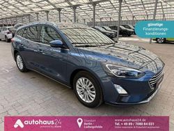 Blau Gebraucht 2022 Ford Focus Titanium X Kombi | 21.790 € (Fairer Preis)