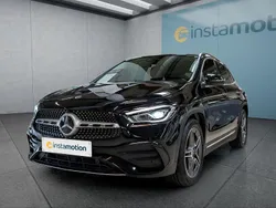 Schwarz Gebraucht 2021 Mercedes GLA200 SUV | 35.649 € (Teuer)