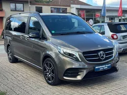 Grau Gebraucht 2018 Mercedes V250 AMG line Van / Kleinbus | 46.800 € (Fairer Preis)