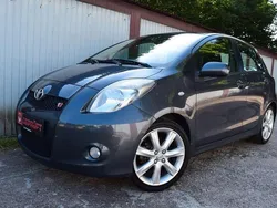 Grau Gebraucht 2007 Toyota Yaris Sport Kleinwagen | 2.999 € (Guter Preis)