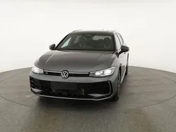 Grau Neu 2025 VW Passat R-line Kombi | 56.258 € (Guter Preis)