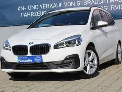 Weiß Gebraucht 2019 BMW 216 Gran Tourer Advantage Van / Kleinbus | 11.890 € (Guter Preis)